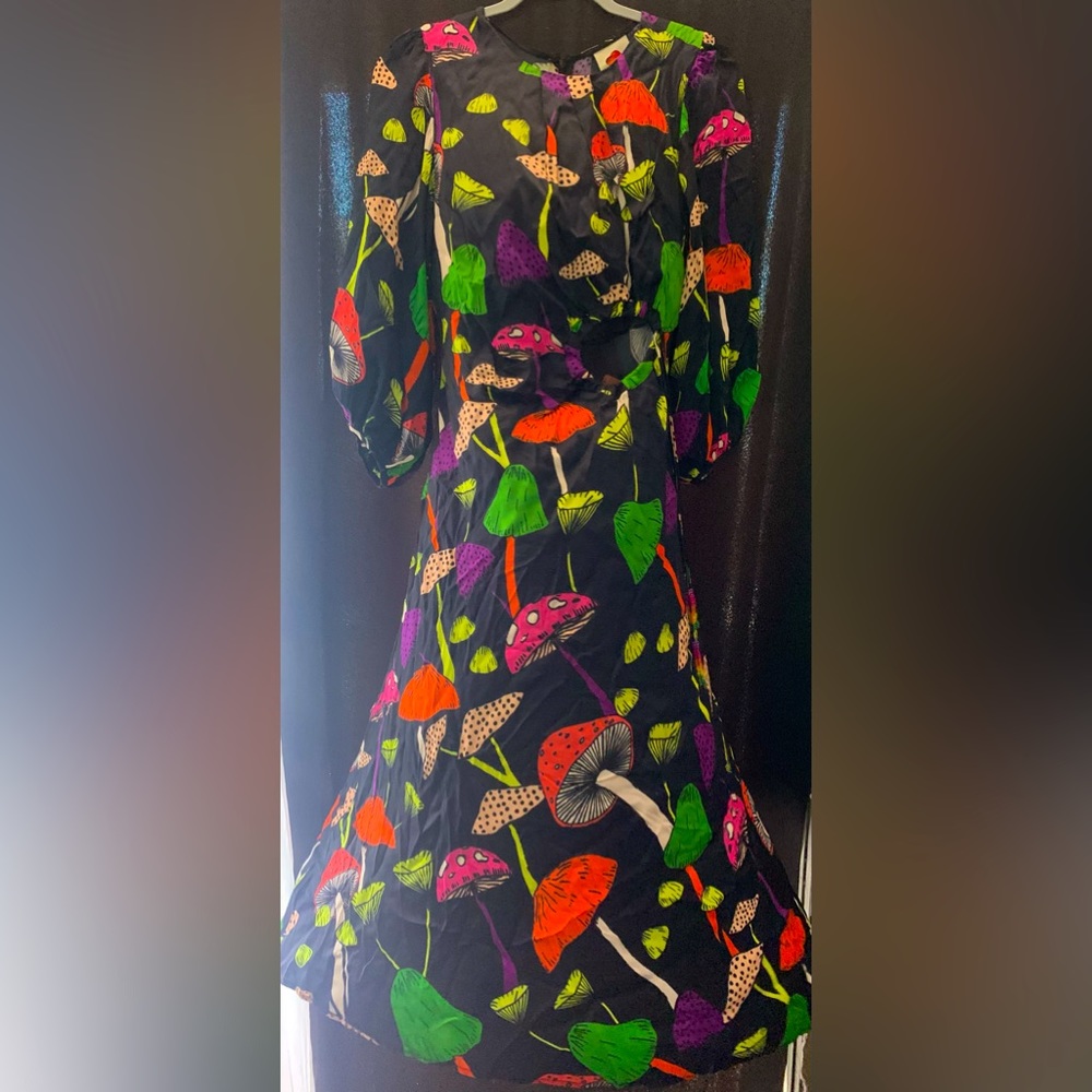 FARM RIO Mushrooms Piping Midi Shirt Dress Size SMALL Will steam before shipping